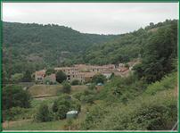 Saint-Julien des Chazes  un village bien tranquille au bord de lAllier.