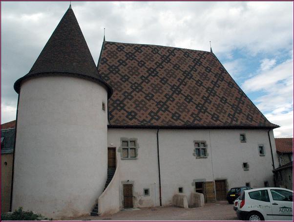 Le petit Louvre, coté cour (arrière)